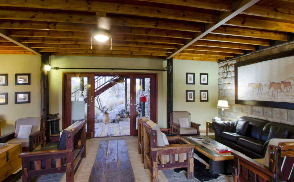 Klein-Aus Vista Desert Horse Inn Εξωτερικό φωτογραφία